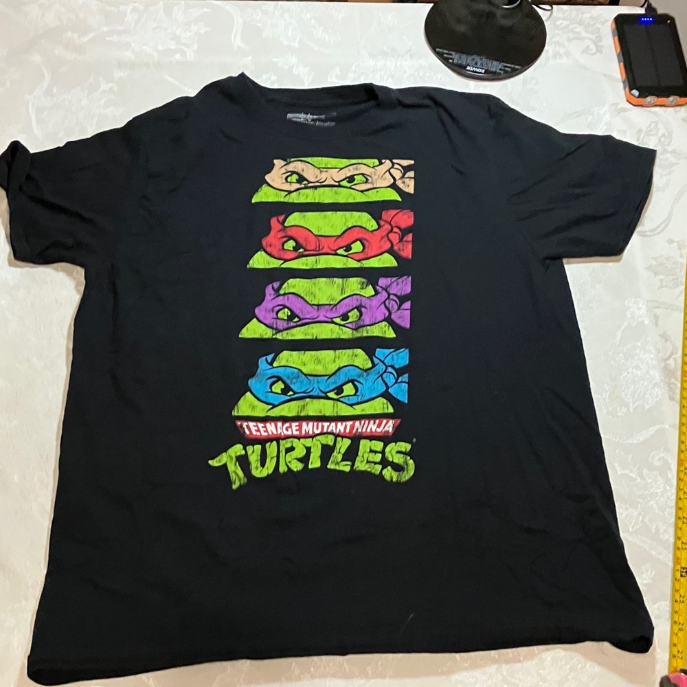 Nickelodeon Black Cotton T-Shirt Teenage Mutant Ninja Turtles.